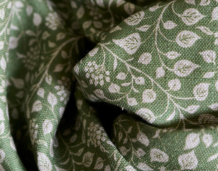 RHS 2023 fabric collection - Gertrude Jekyll Small Trailing Vine